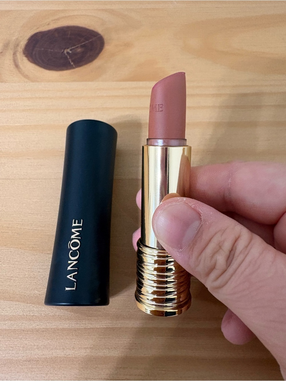 Lancome L’ABSOLU ROUGE Nude Frisson Drama Matte 205